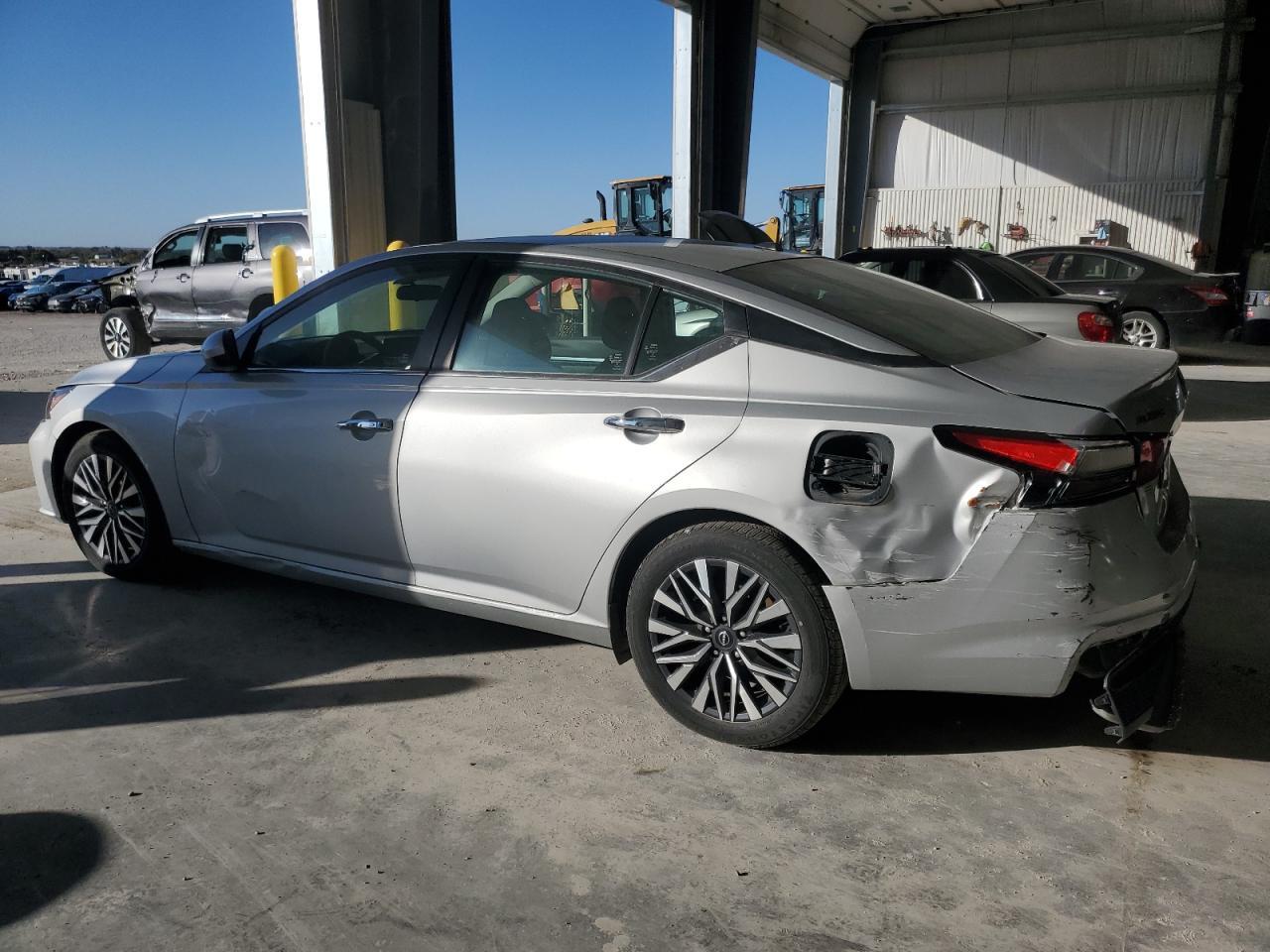 2023 NISSAN ALTIMA