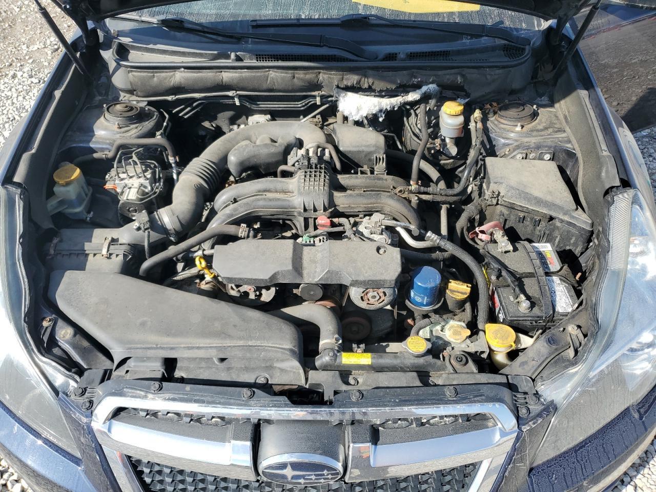2013 SUBARU Legacy
