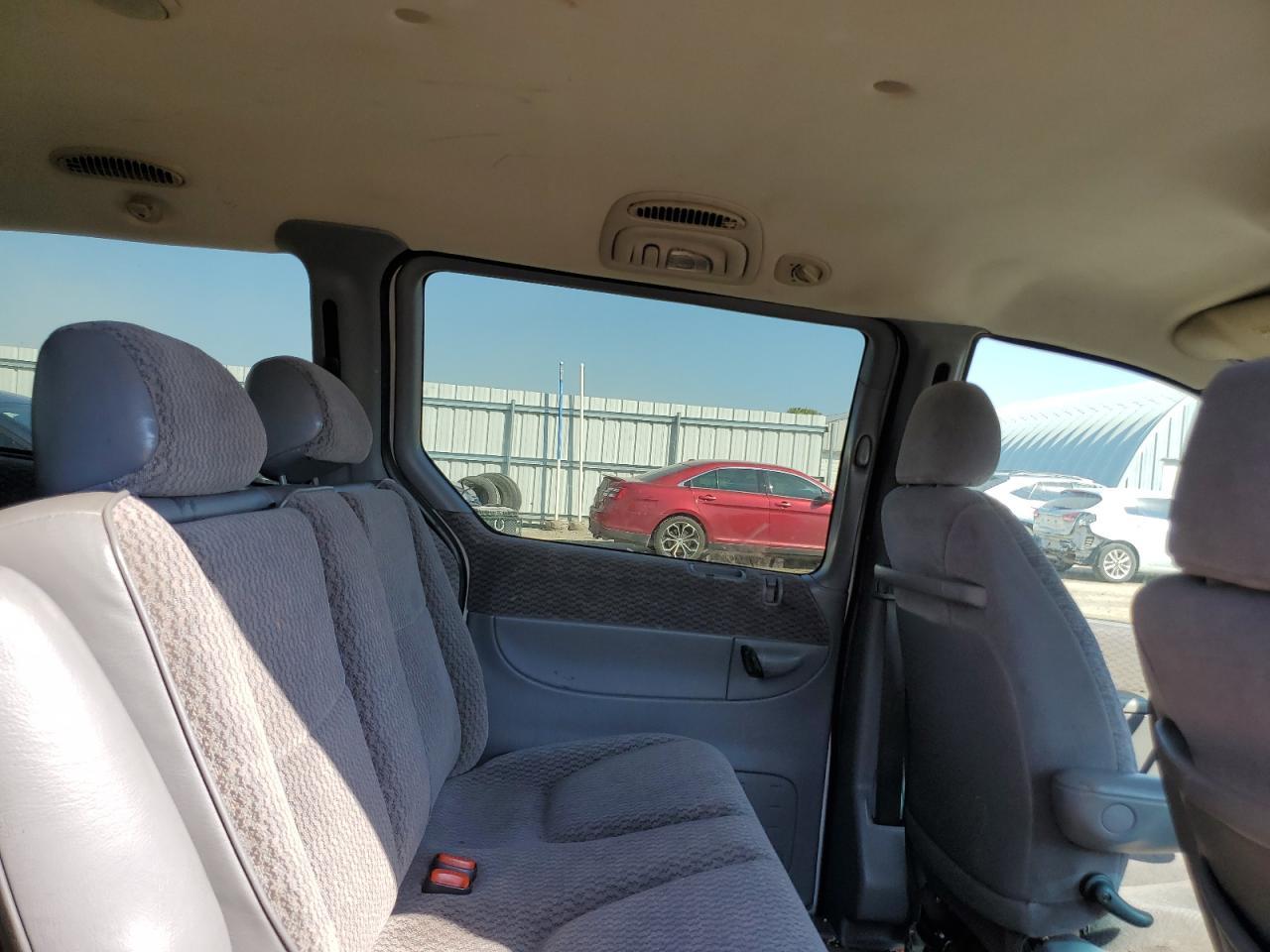 2000 DODGE GRAND CARAVAN