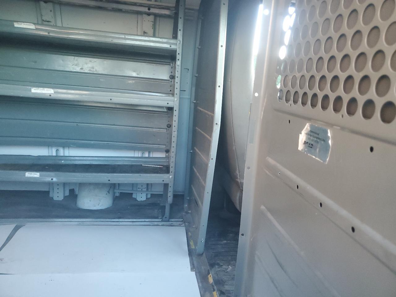 2011 CHEVROLET EXPRESS 2500