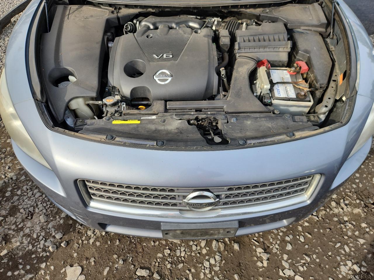 2011 NISSAN Maxima