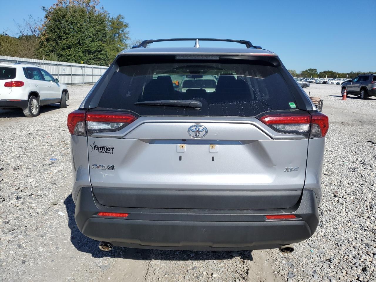 2019 TOYOTA RAV4