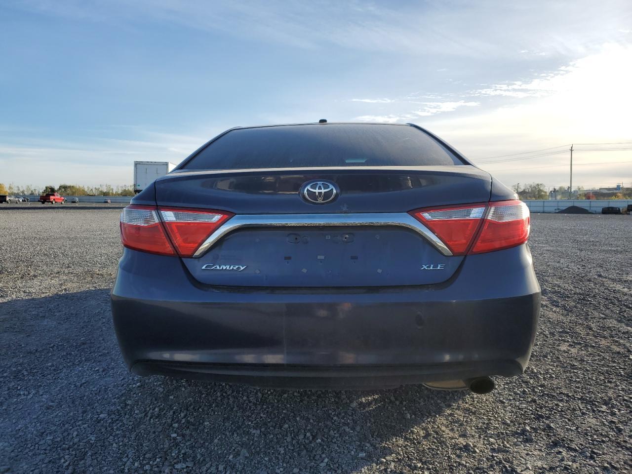 2015 TOYOTA CAMRY