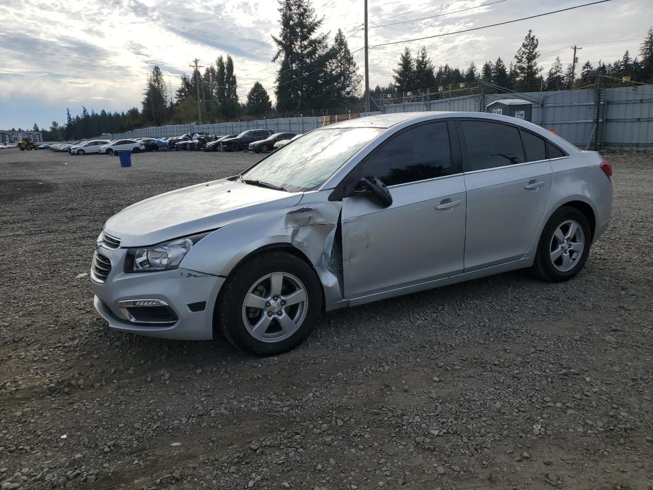 2015 CHEVROLET CRUZE