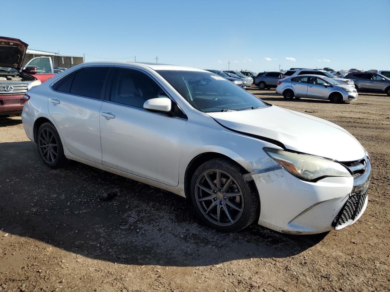 2015 TOYOTA CAMRY