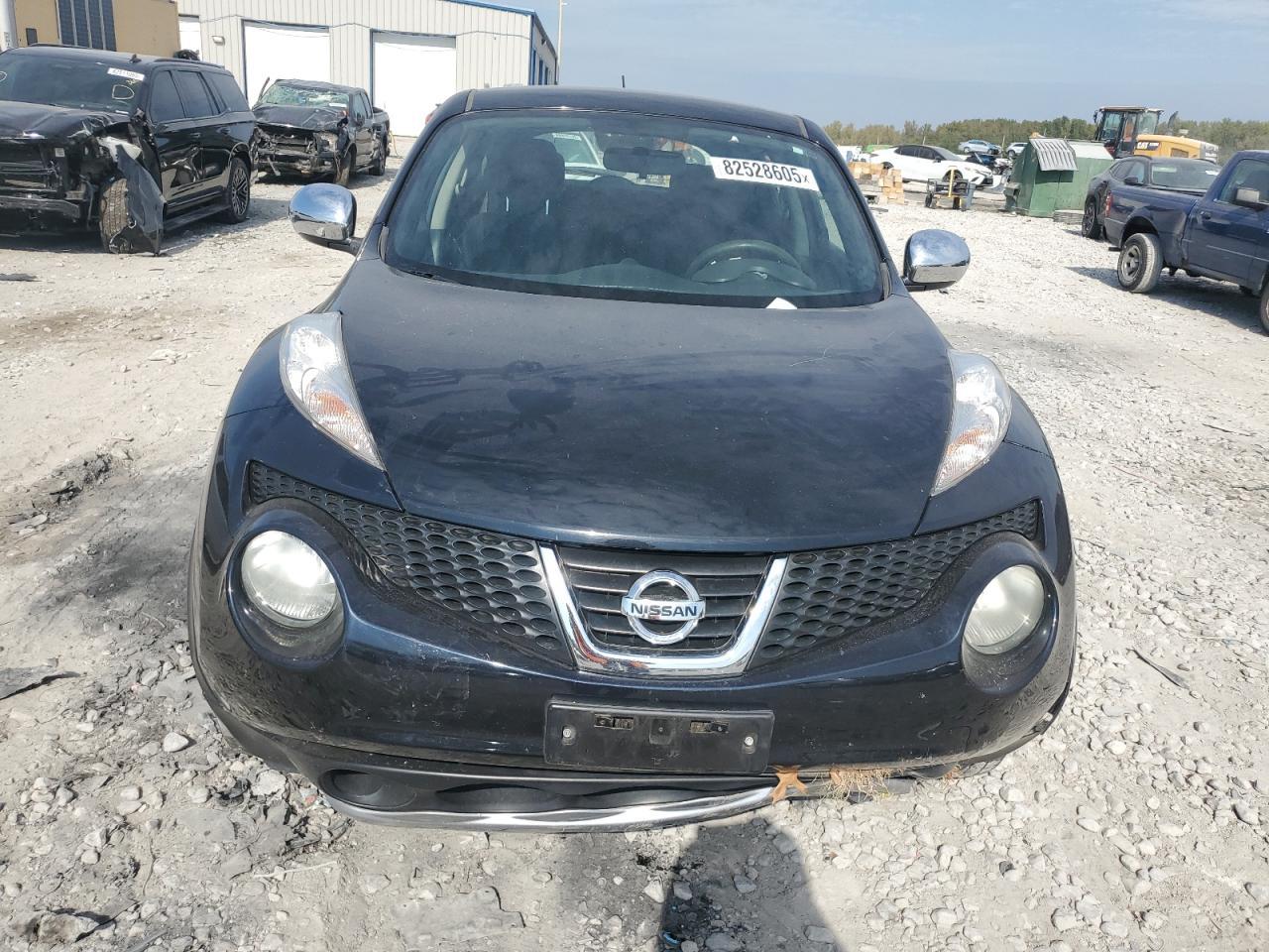 2014 NISSAN Juke