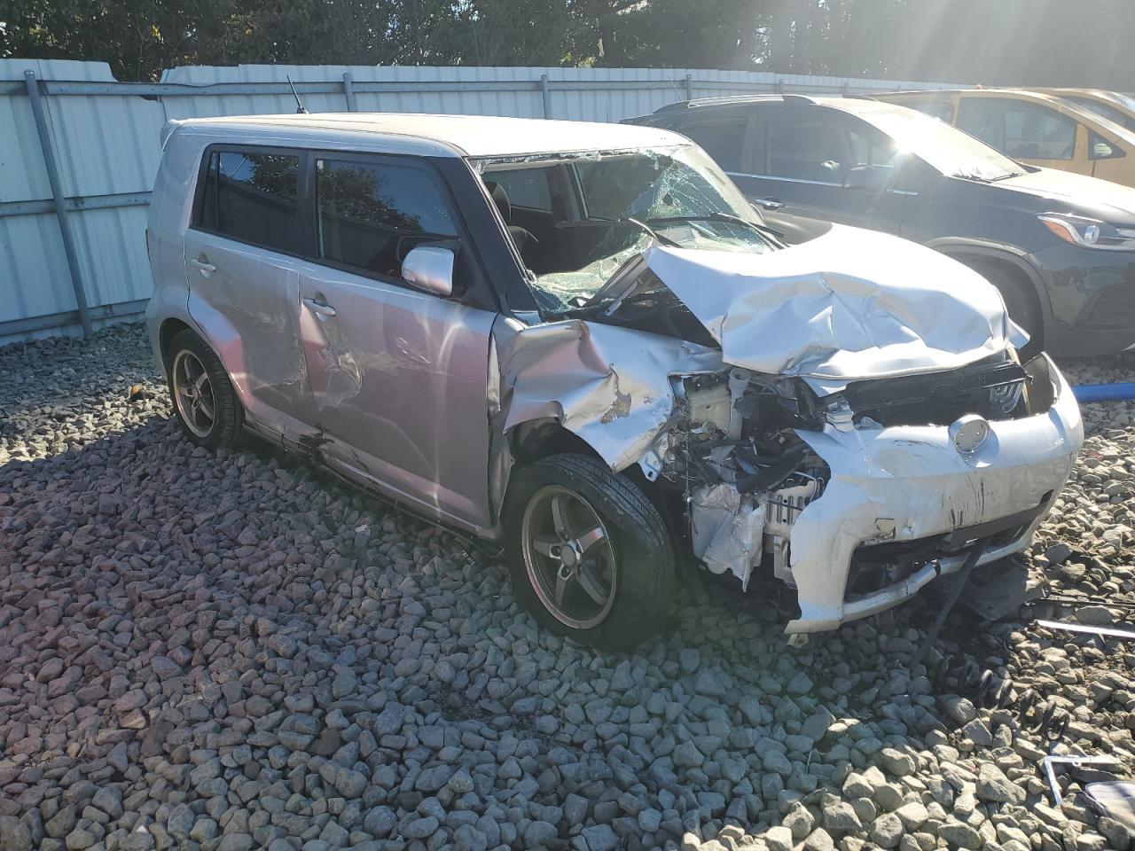2012 TOYOTA SCION