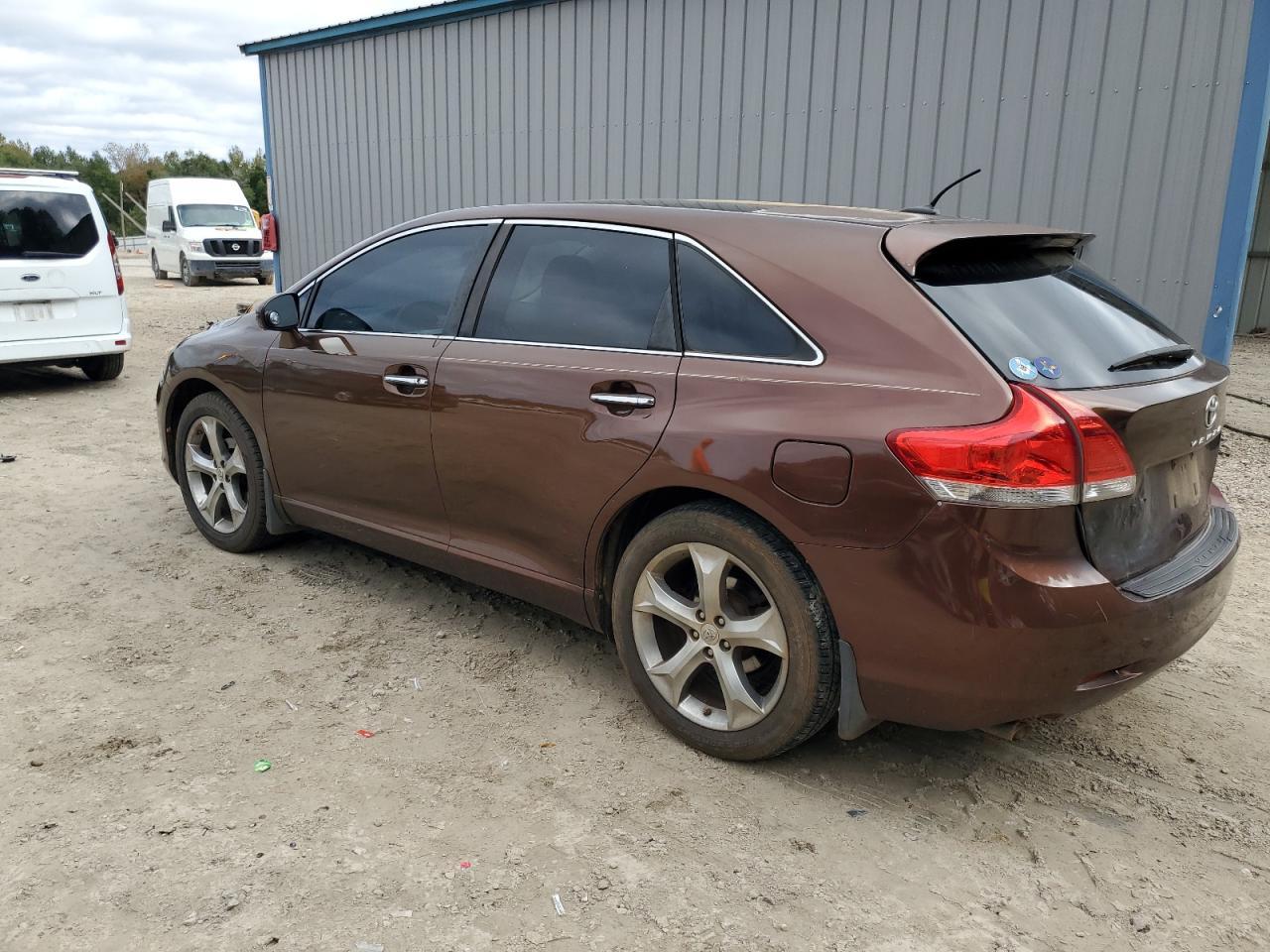 2010 TOYOTA VENZA