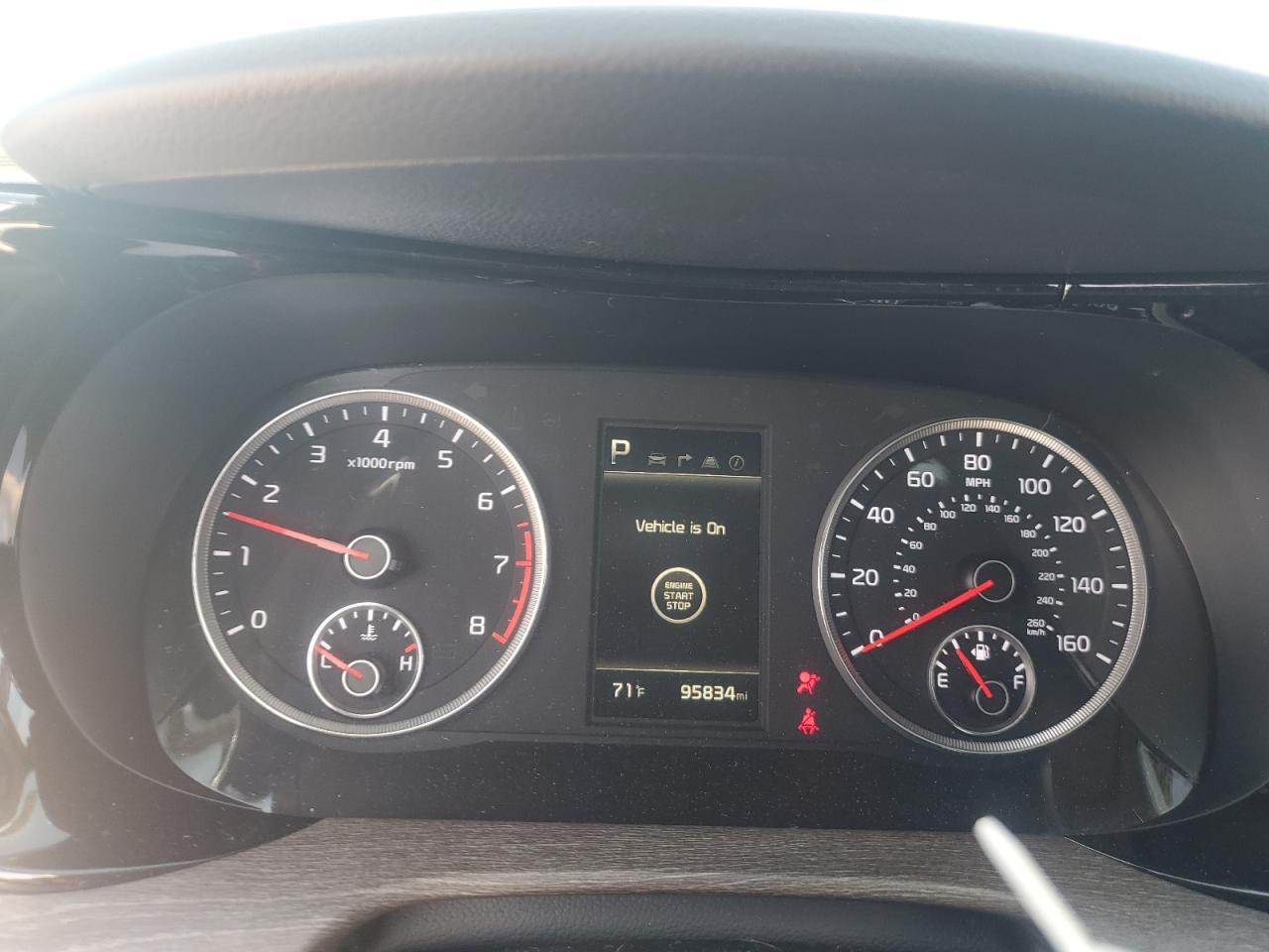 2022 KIA K5