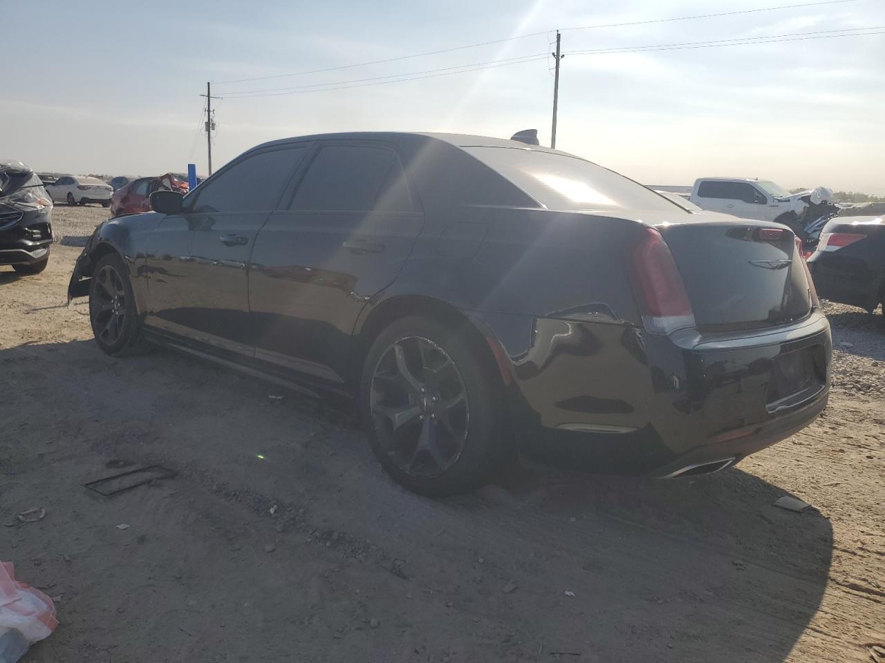 2022 CHRYSLER 300
