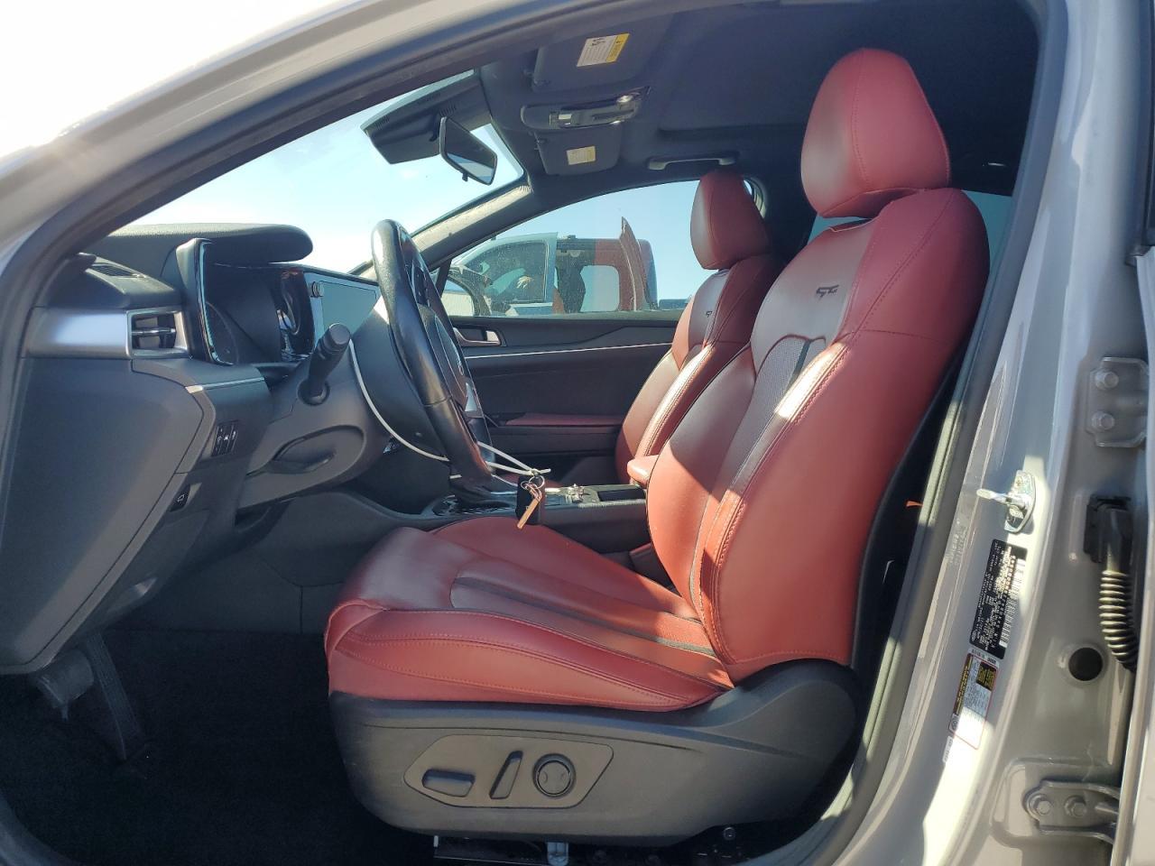 2021 KIA K5
