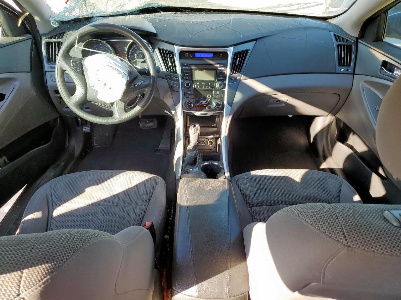 2013 HYUNDAI SONATA