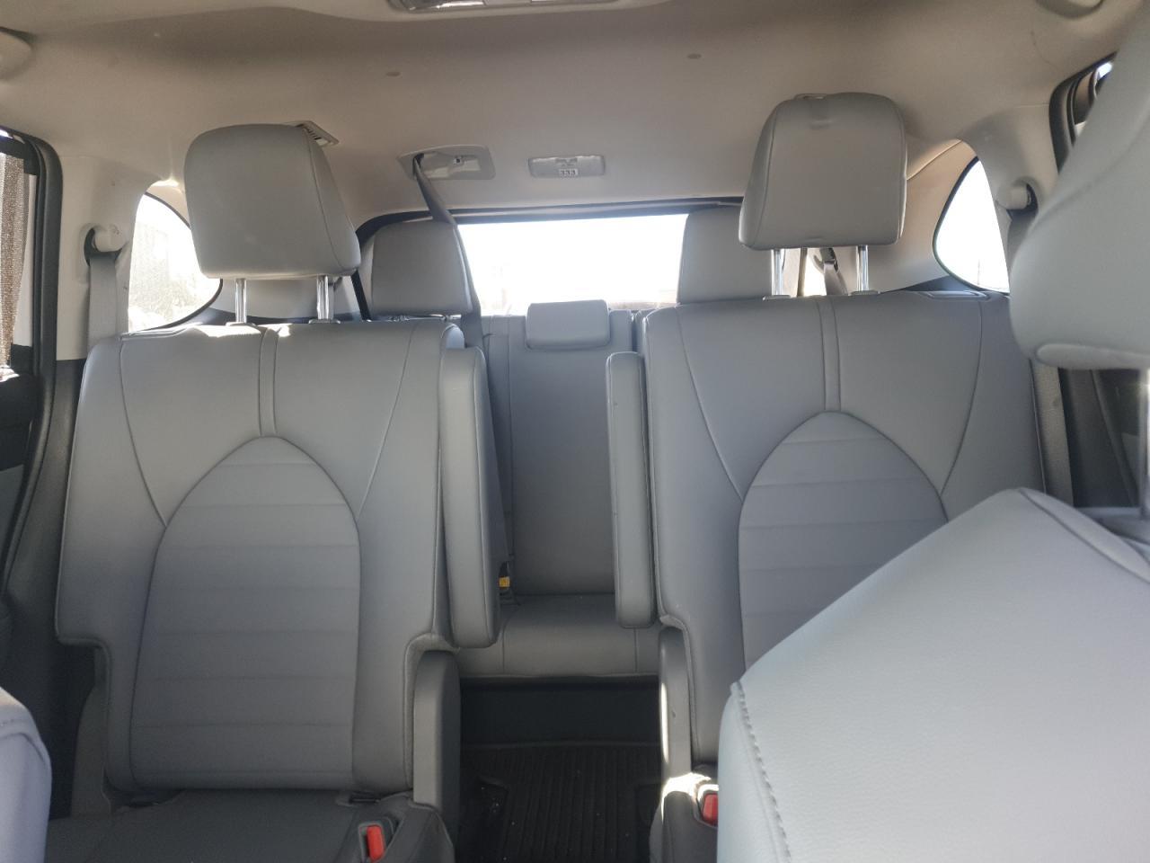 2024 TOYOTA HIGHLANDER