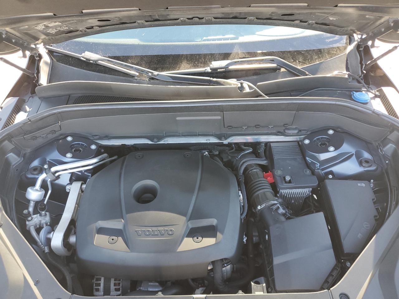 2018 VOLVO XC90