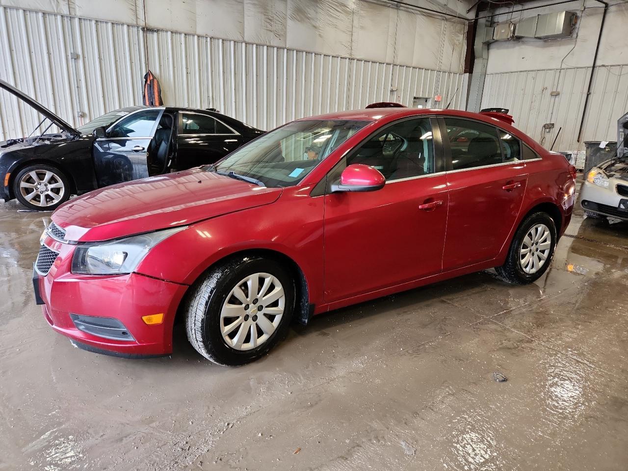 2011 CHEVROLET CRUZE