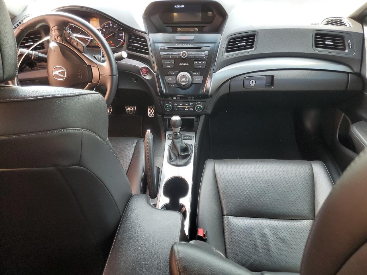2015 ACURA ILX