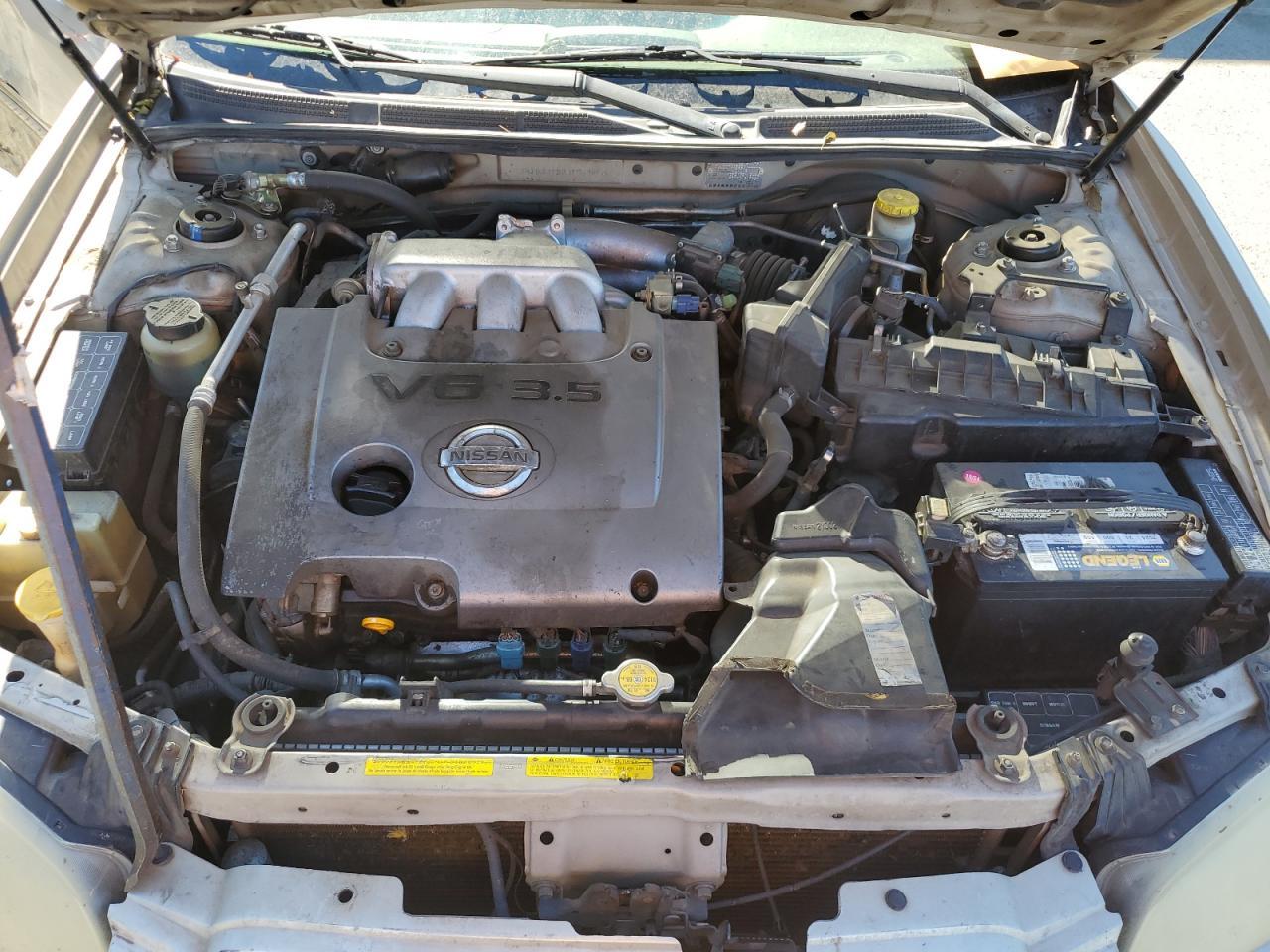 2003 NISSAN Maxima