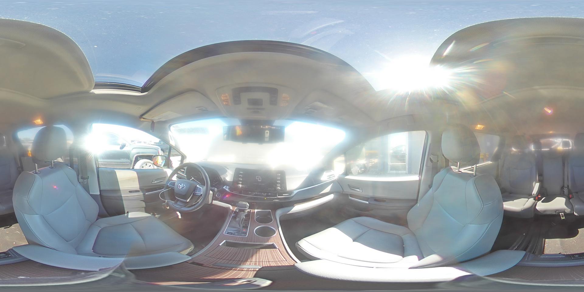 2022 TOYOTA SIENNA