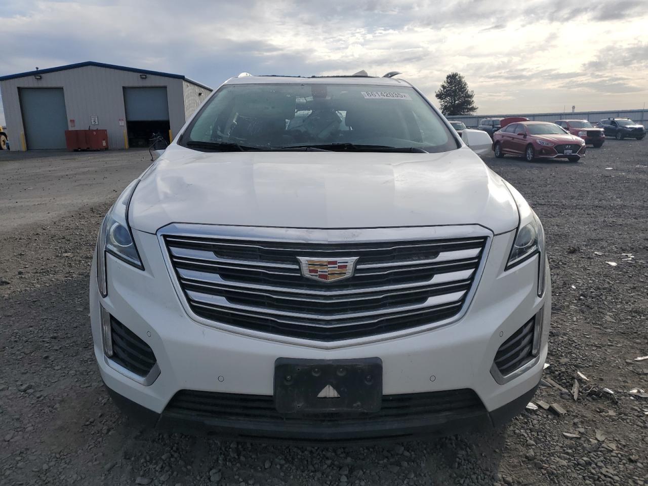 2017 CADILLAC XT5