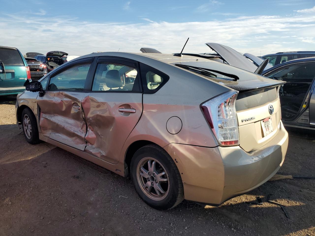 2011 TOYOTA PRIUS
