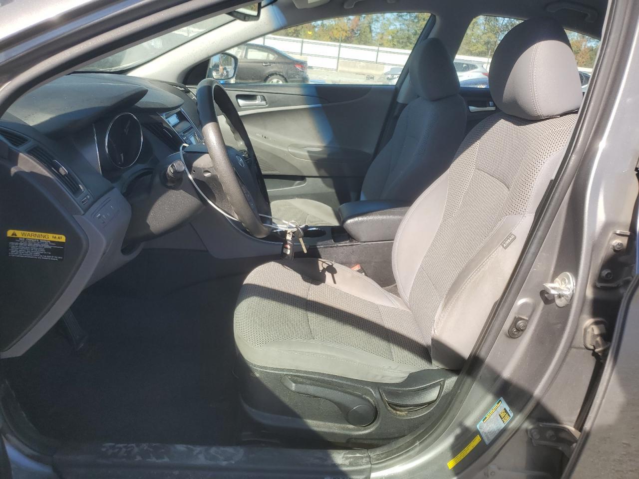 2012 HYUNDAI SONATA