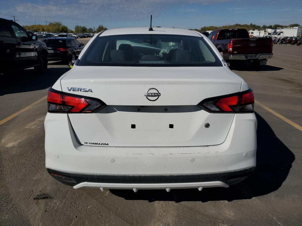 2024 NISSAN VERSA