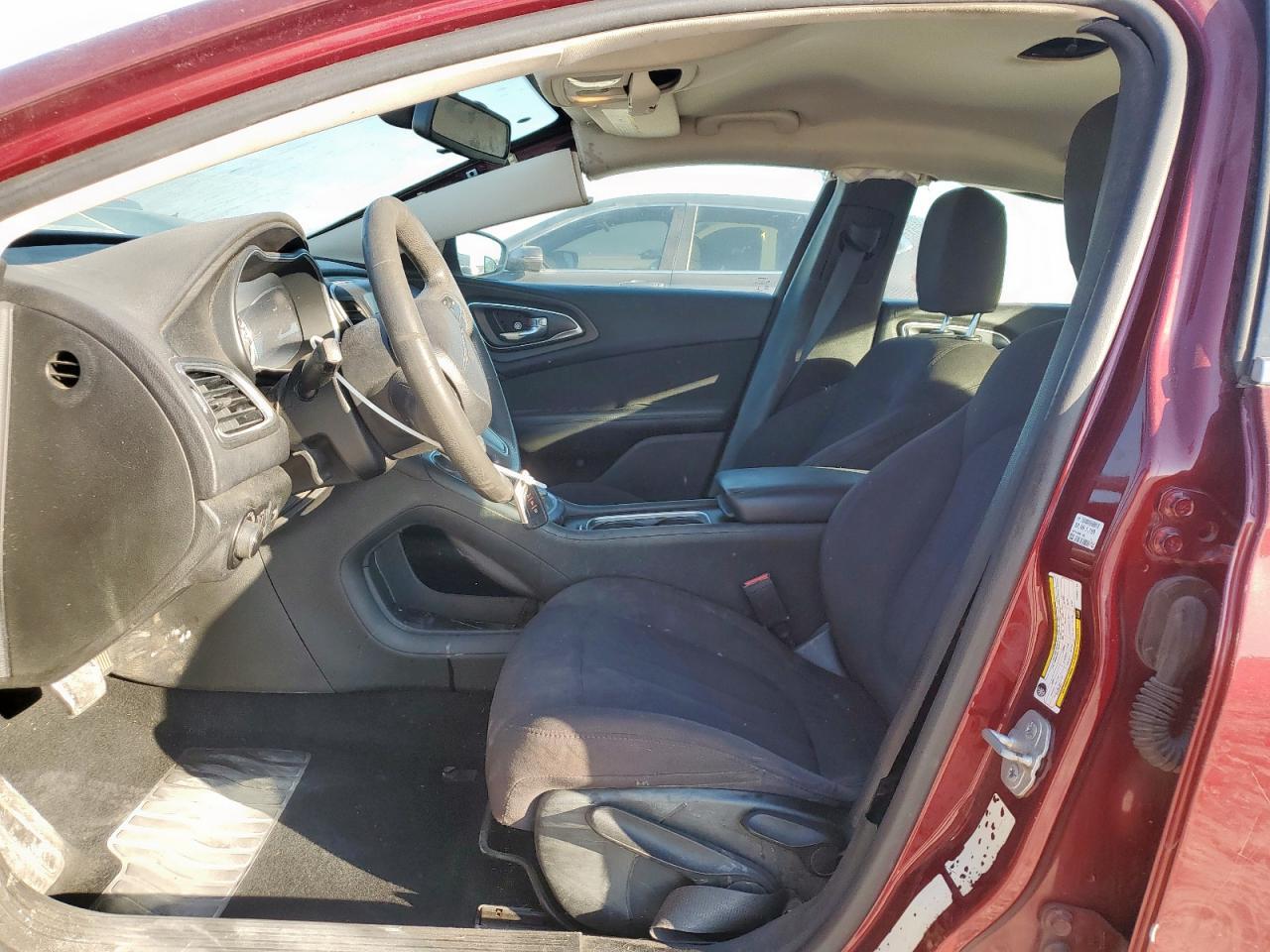 2015 CHRYSLER 200