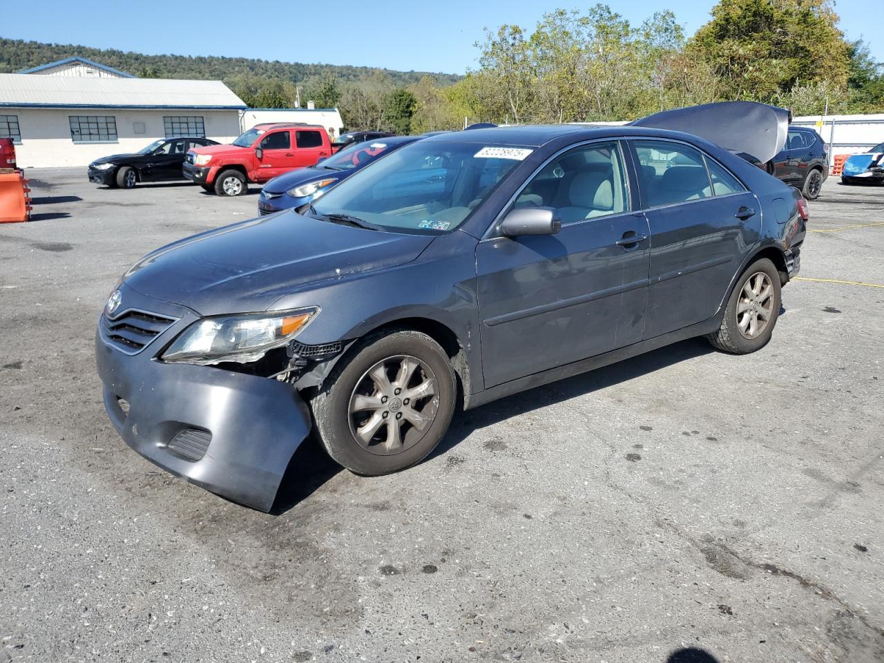 2010 TOYOTA CAMRY