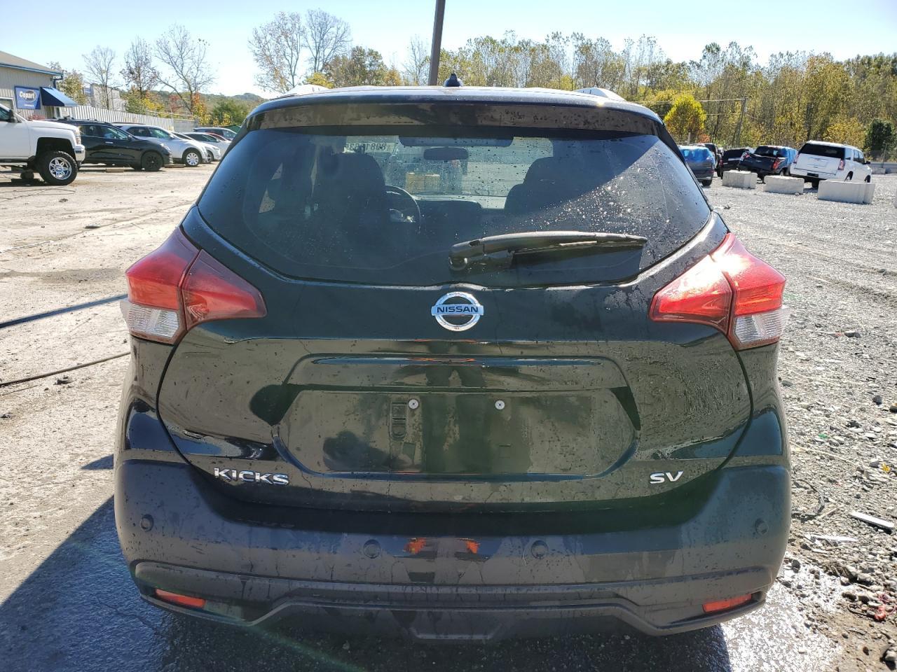 2020 NISSAN KICKS