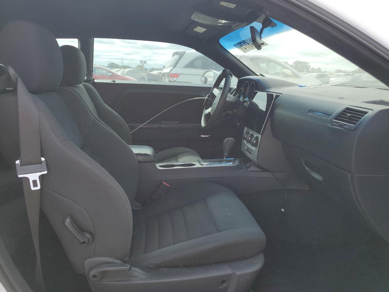 2010 DODGE Challenger