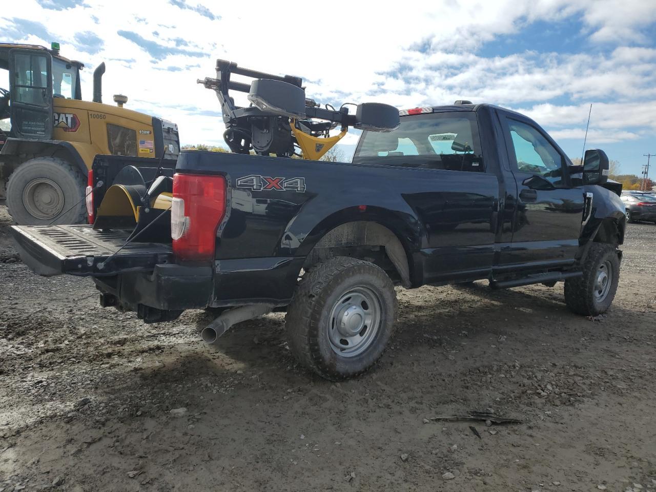 2022 FORD F-350
