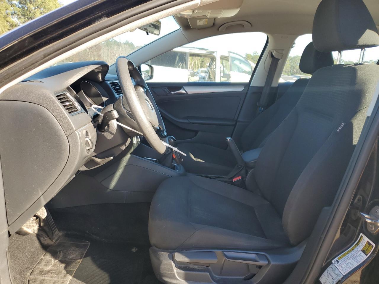 2016 VOLKSWAGEN JETTA