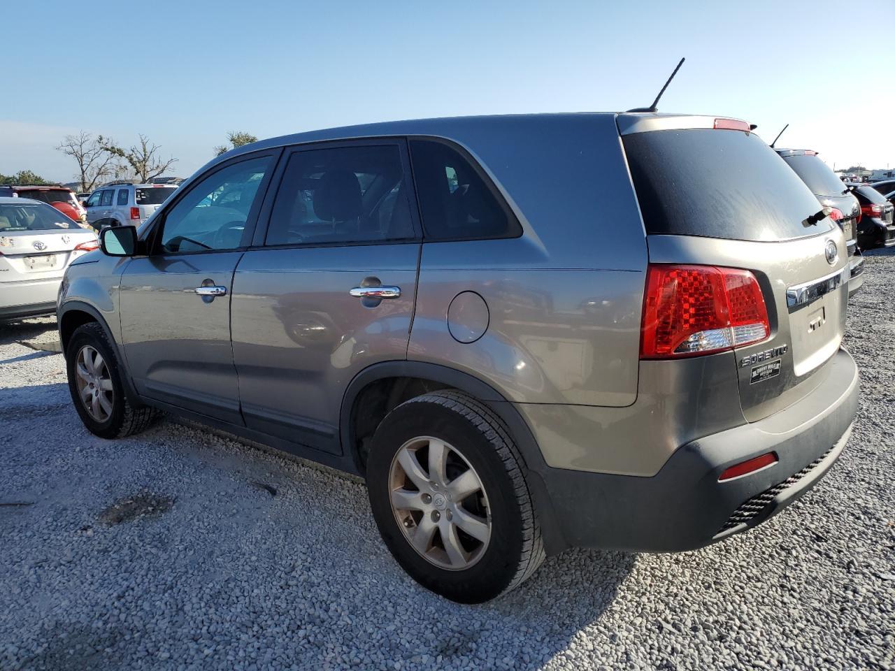 2011 KIA SORENTO