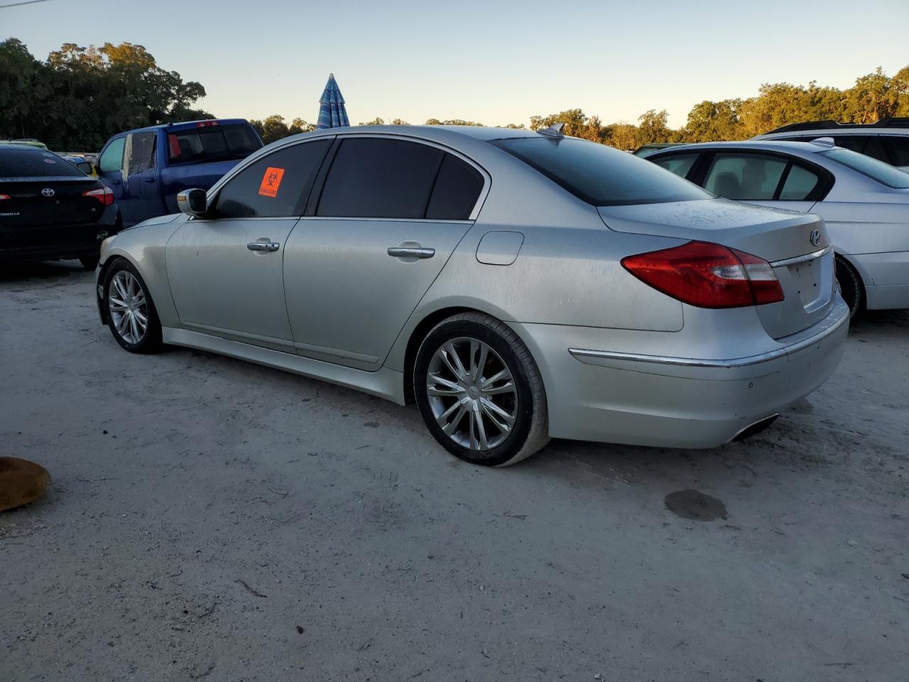 2012 HYUNDAI GENESIS