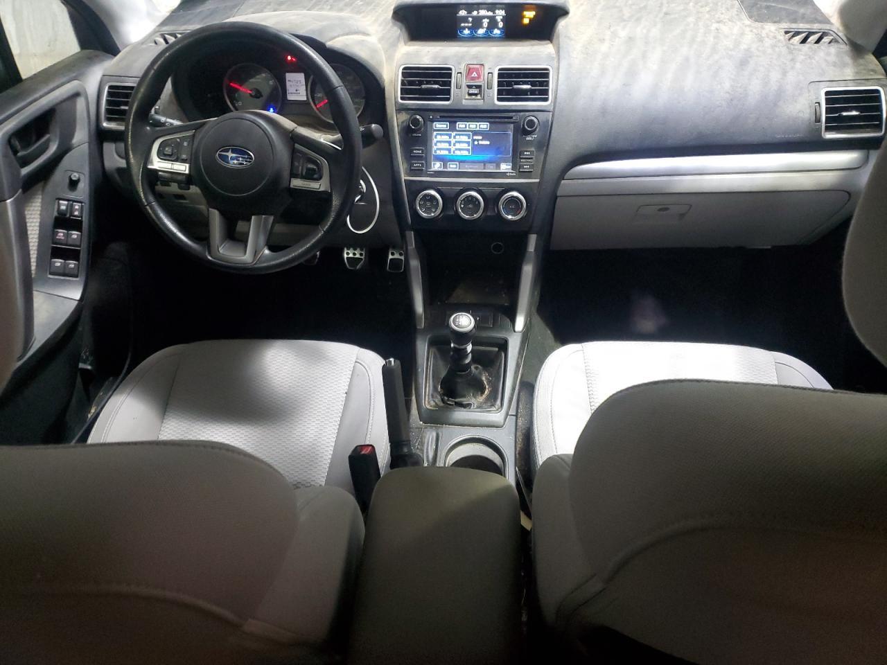2017 SUBARU FORESTER