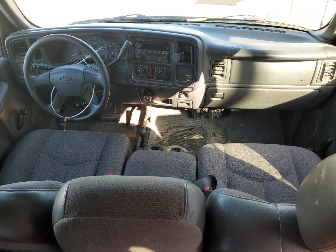 2004 CHEVROLET Silverado