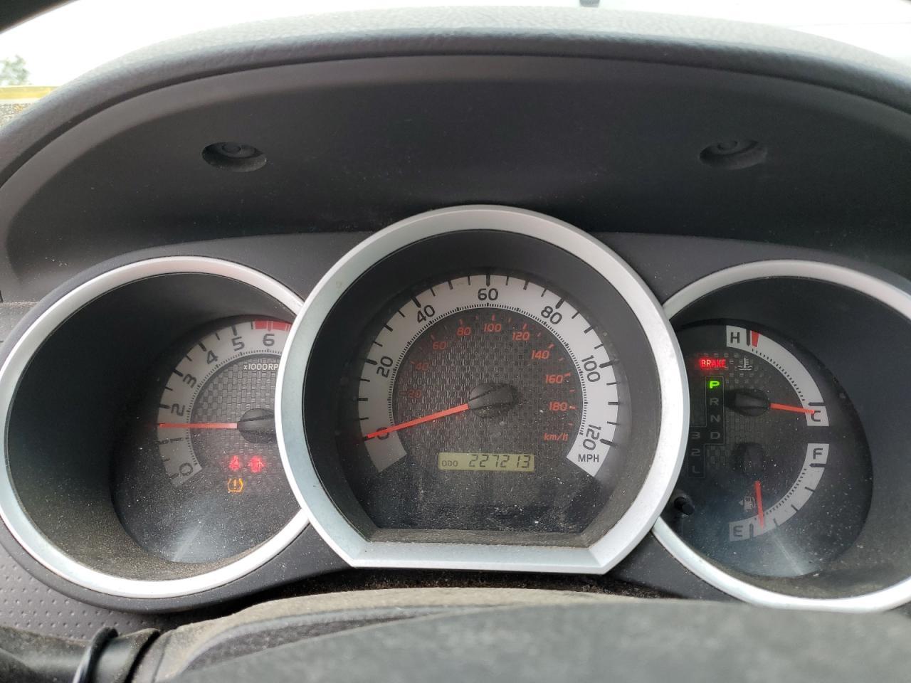 2012 TOYOTA TACOMA