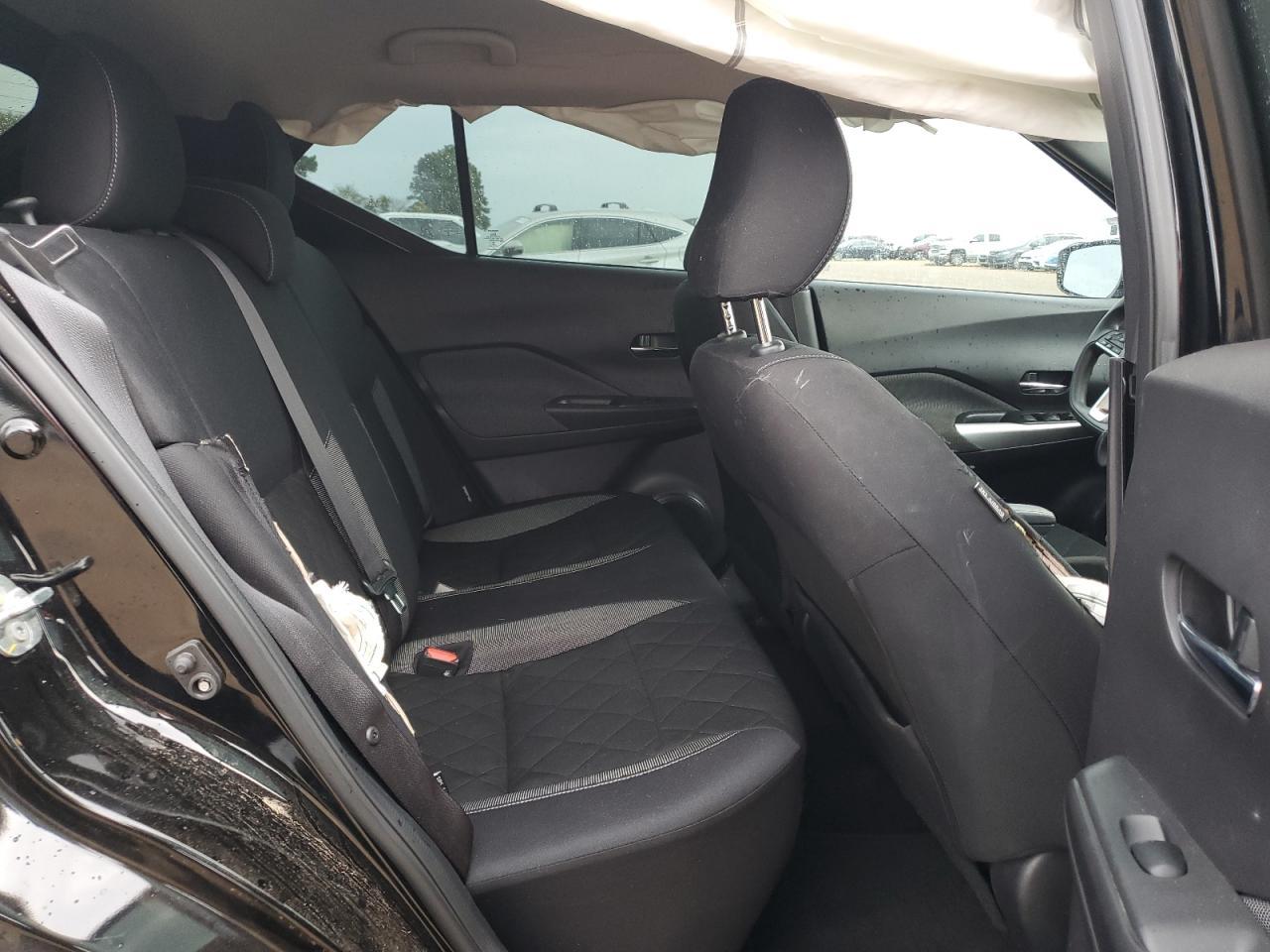 2020 NISSAN KICKS