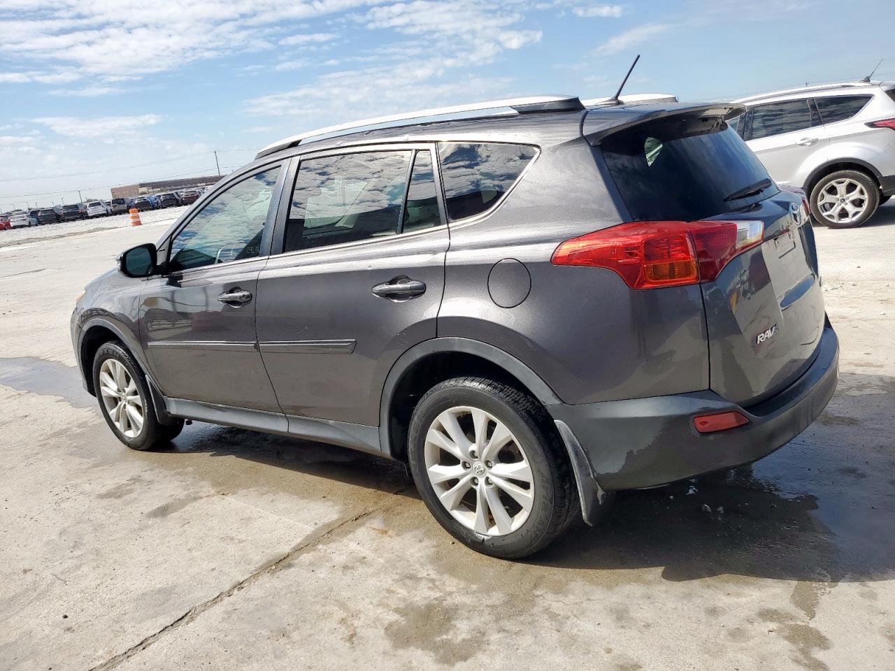 2015 TOYOTA RAV4