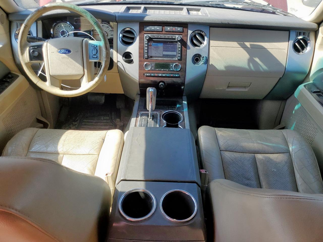 2013 FORD Expedition