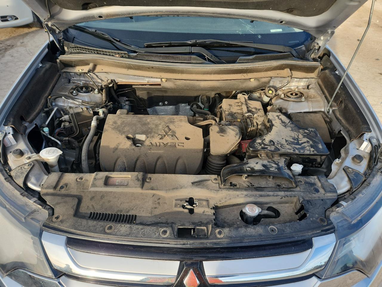 2016 MITSUBISHI outlander