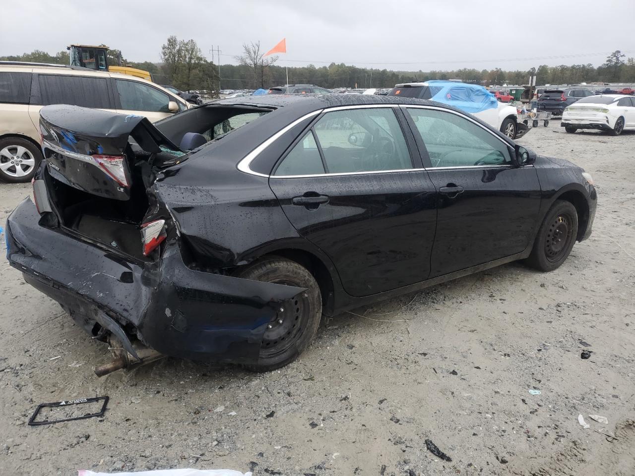 2017 TOYOTA CAMRY