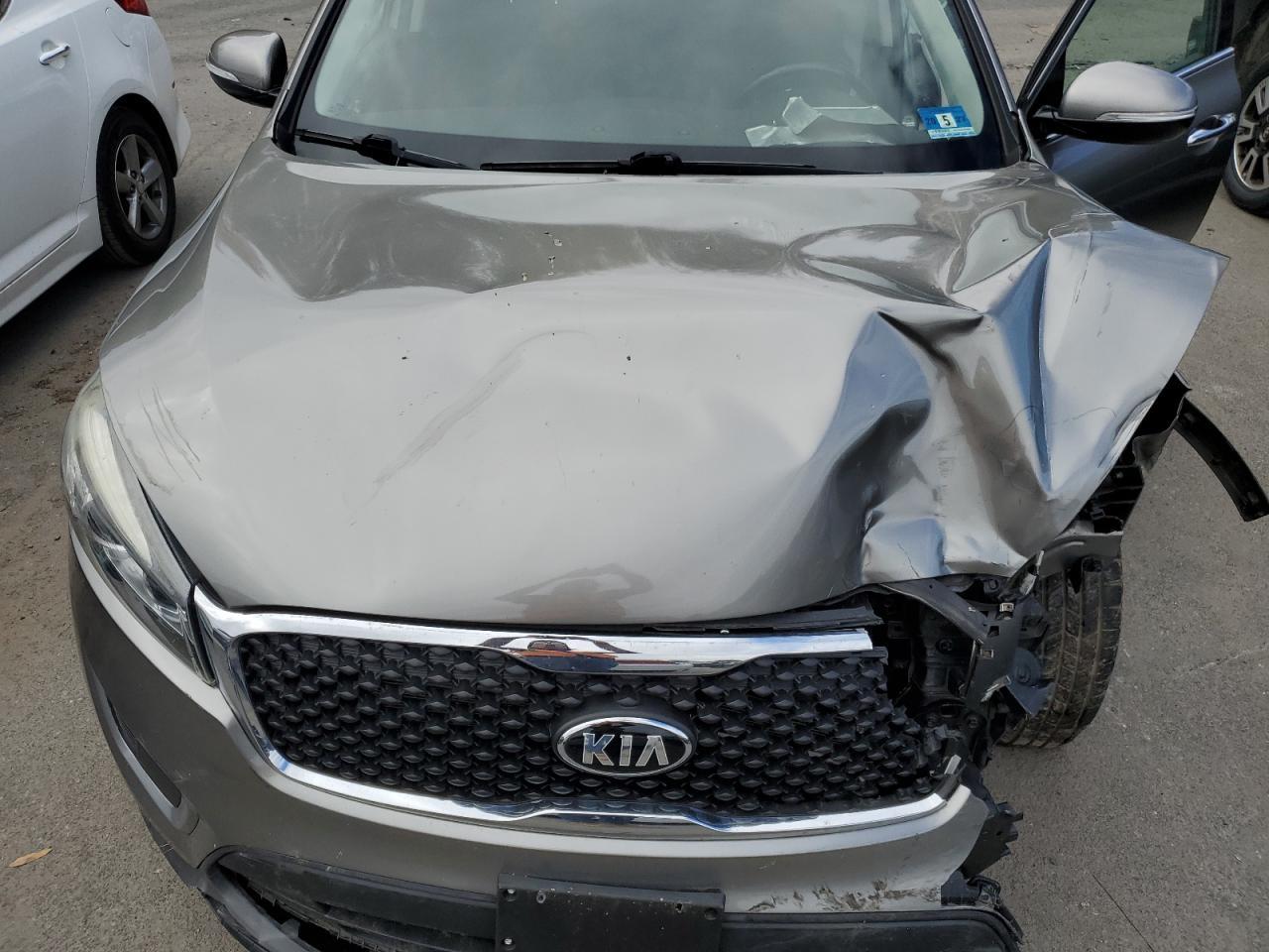 2017 KIA SORENTO