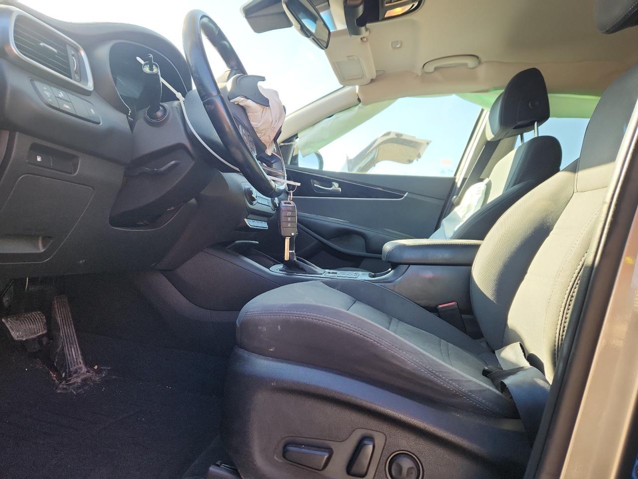 2017 KIA SORENTO