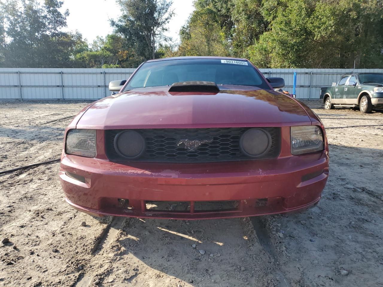 2005 FORD MUSTANG