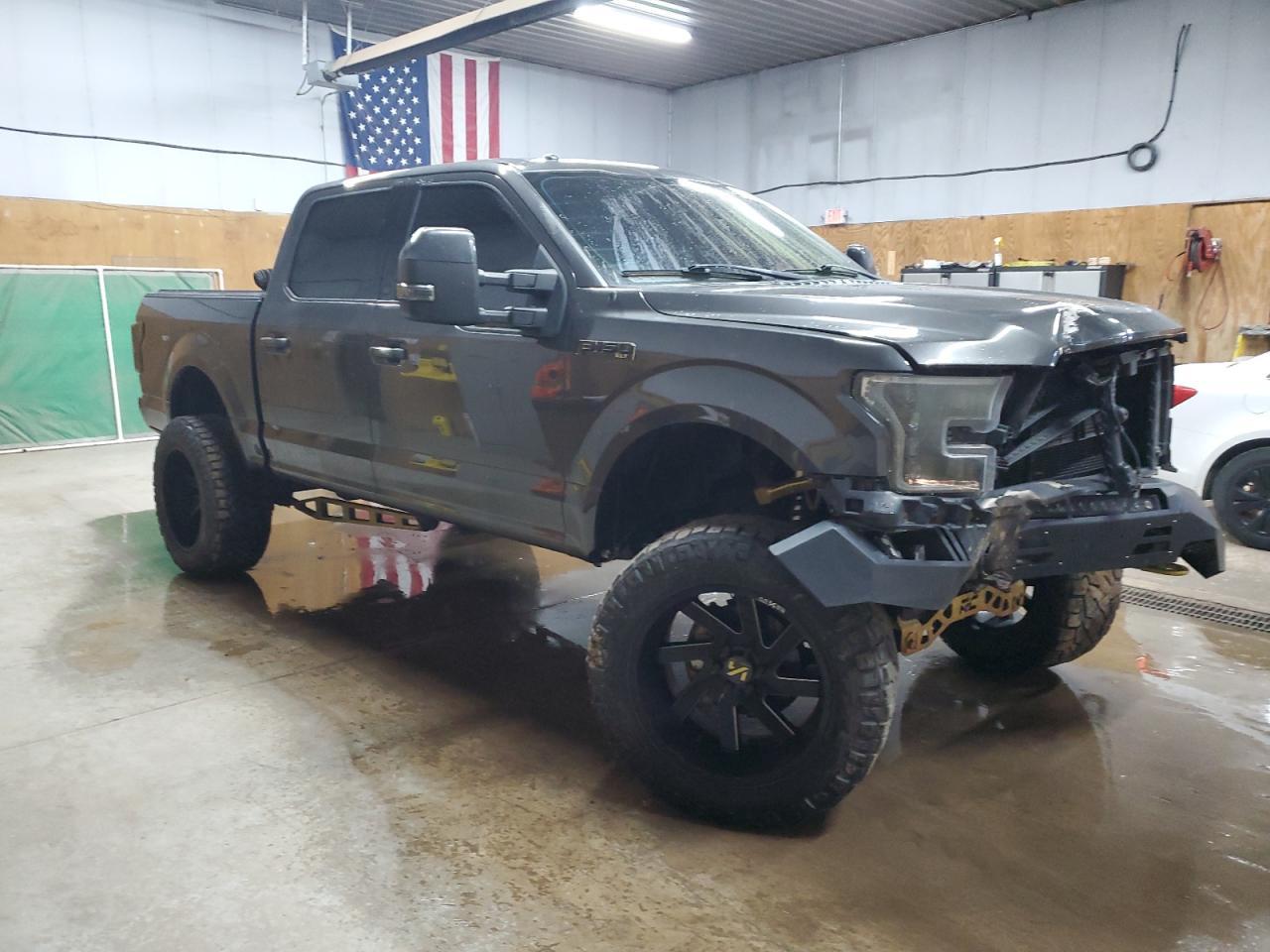2015 FORD F-150