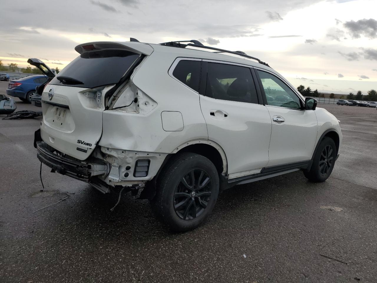 2018 NISSAN ROGUE