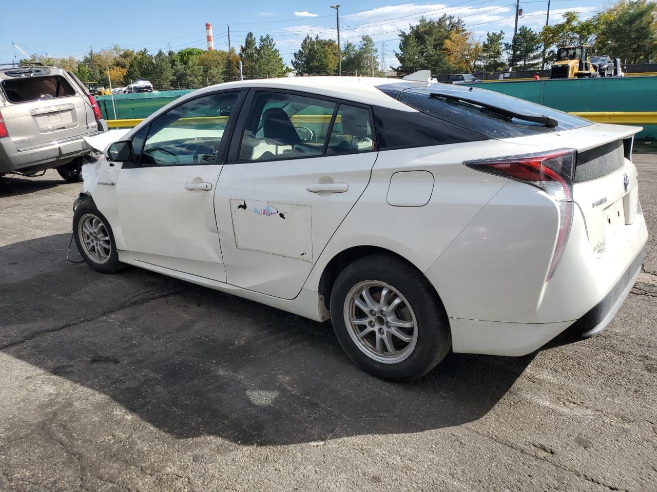 2016 TOYOTA PRIUS