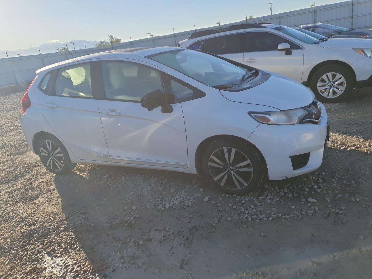 2017 HONDA FIT