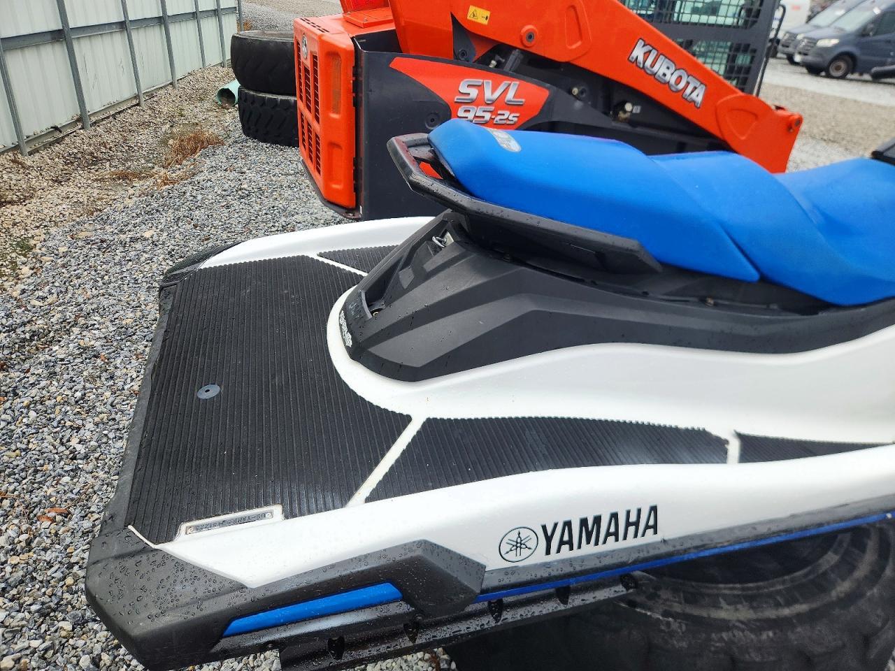 2023 YAMAHA